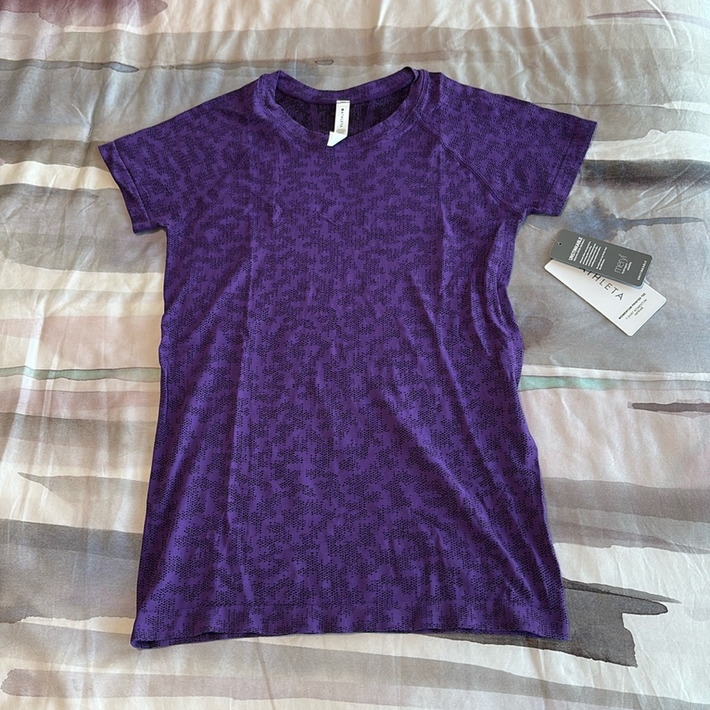 NEW Athleta Momentum Printed Tee